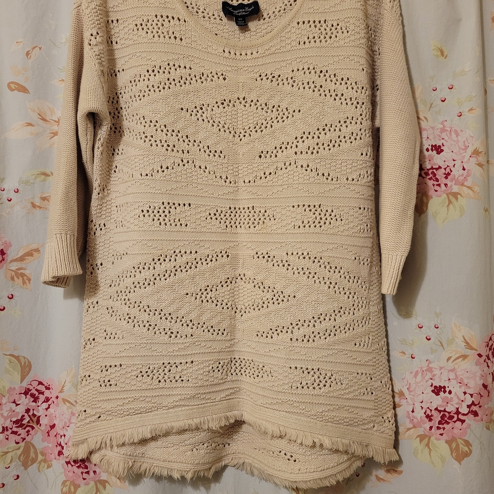 American Eagle Cream 3/4 Sleeve Boho Knit Sweater Size Medium